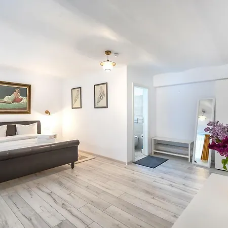 Casa Atanasiu Langa Biserica Neagra In Centrul Istoric (adults Only) براشوف